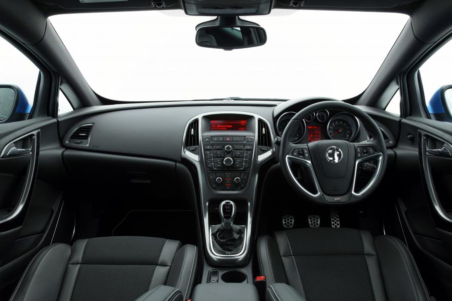 Vauxhall Astra VXR 2012 года  (фото 194 из 274)